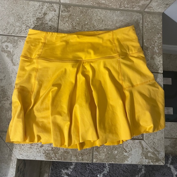 FP Movement Women's Check Out My Topspin Skort mango color size L - Picture 7 of 10